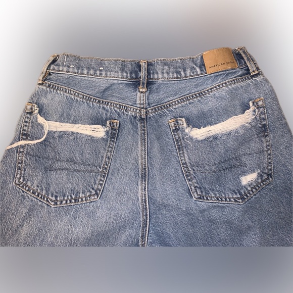 American Eagle Outfitters 90s Boyfriend Denim Shorts Blue Distressed Jean 8 Mom - Picture 13 of 14